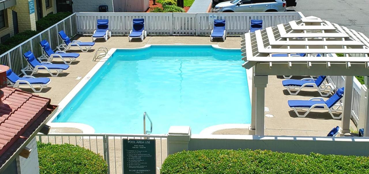 Quality Inn Hampton Eksteriør billede